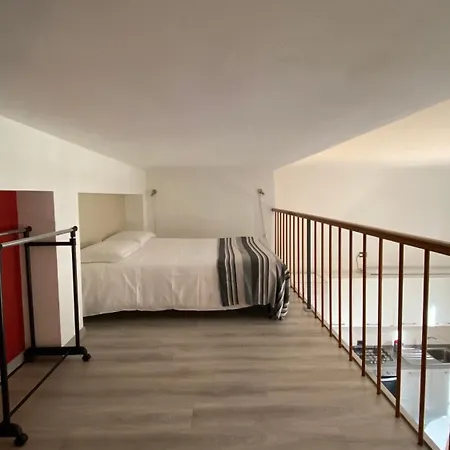 Apartment Mantellini 2a